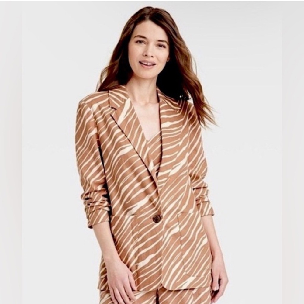 A NEW DAY Brown Zebra Blazer